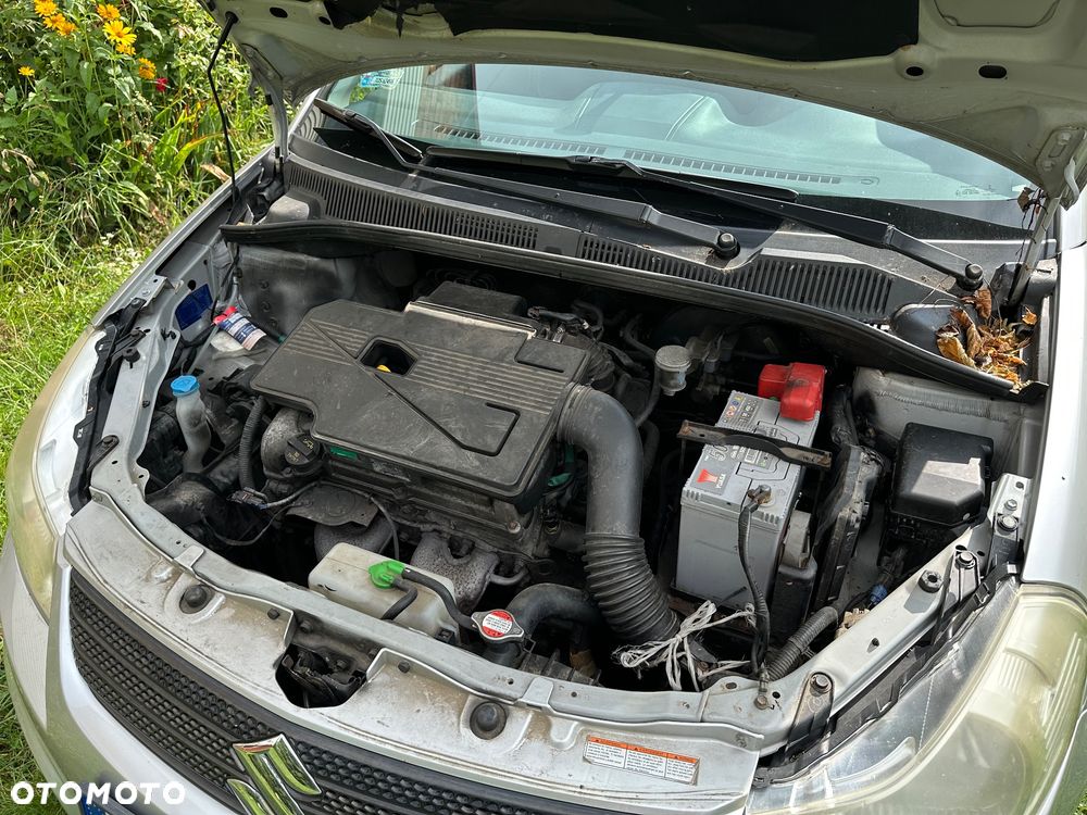 Suzuki SX4 - 25