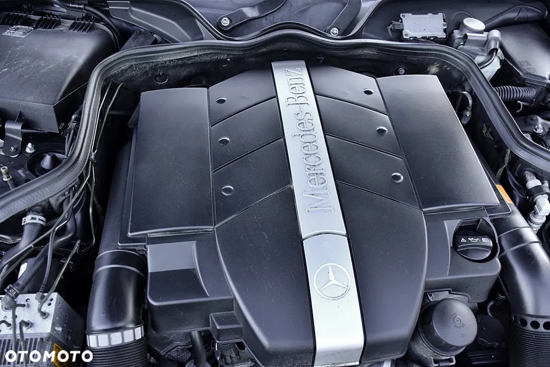 Mercedes-Benz Klasa E 320 4-Matic T Avantgarde - 31