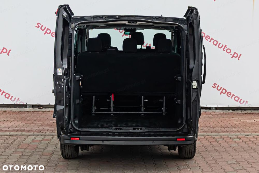 Renault Trafic - 11