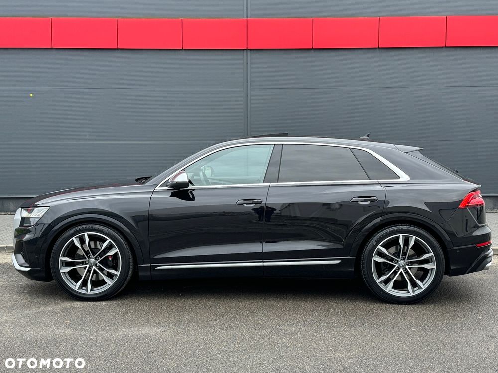 Audi SQ8 - 16