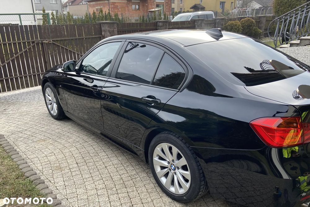 BMW Seria 3 - 28