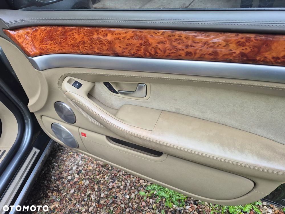 Audi A8 6.0 W12 L Quattro - 7