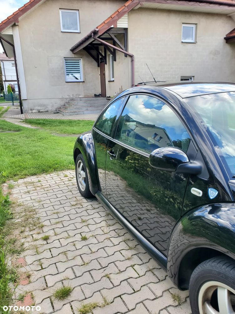Volkswagen New Beetle 1.6 - 13