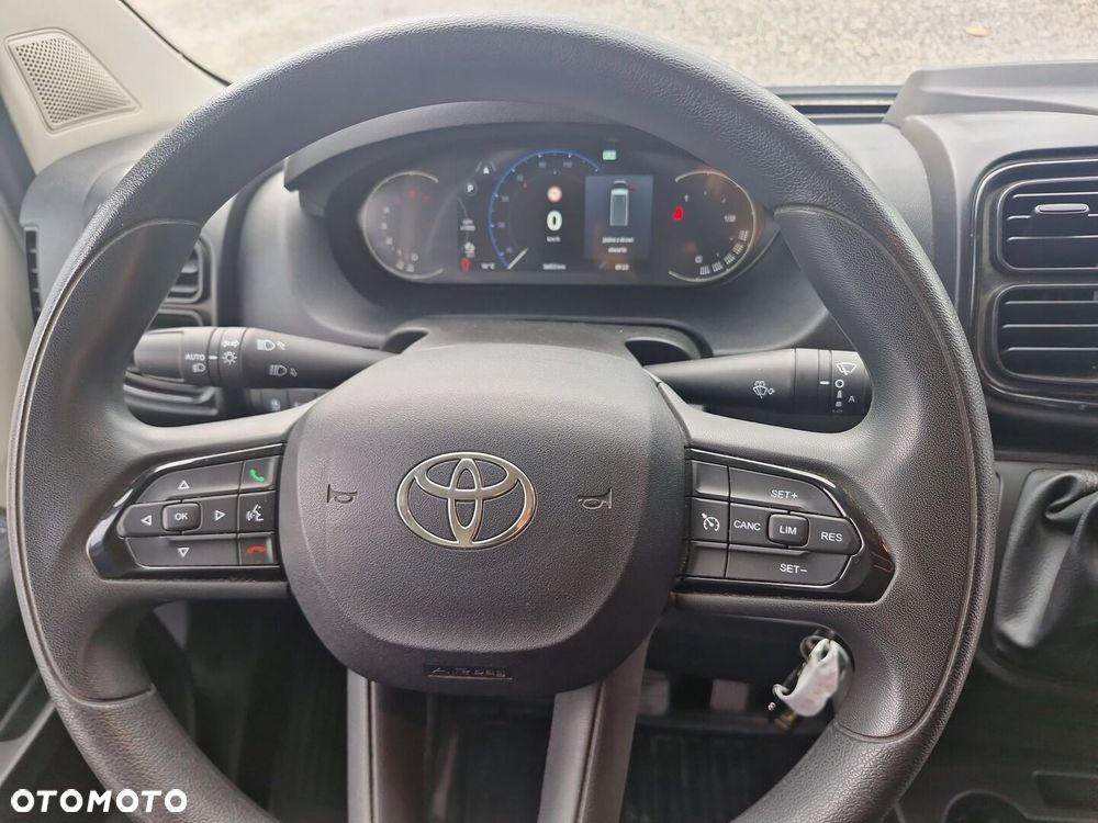 Toyota PROACE MAX - 14