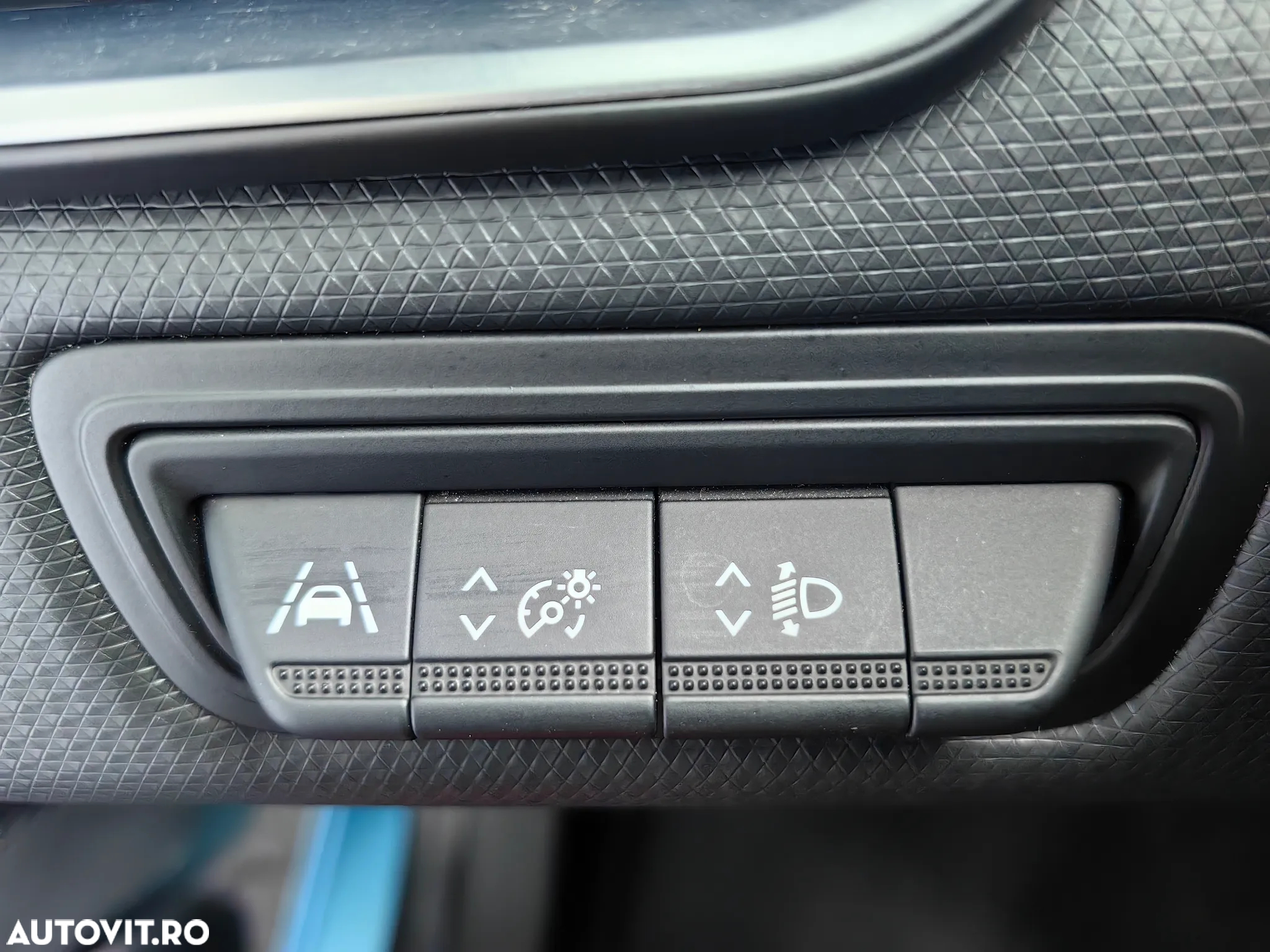 Renault Clio V TCe EDC FAP Intens - 17