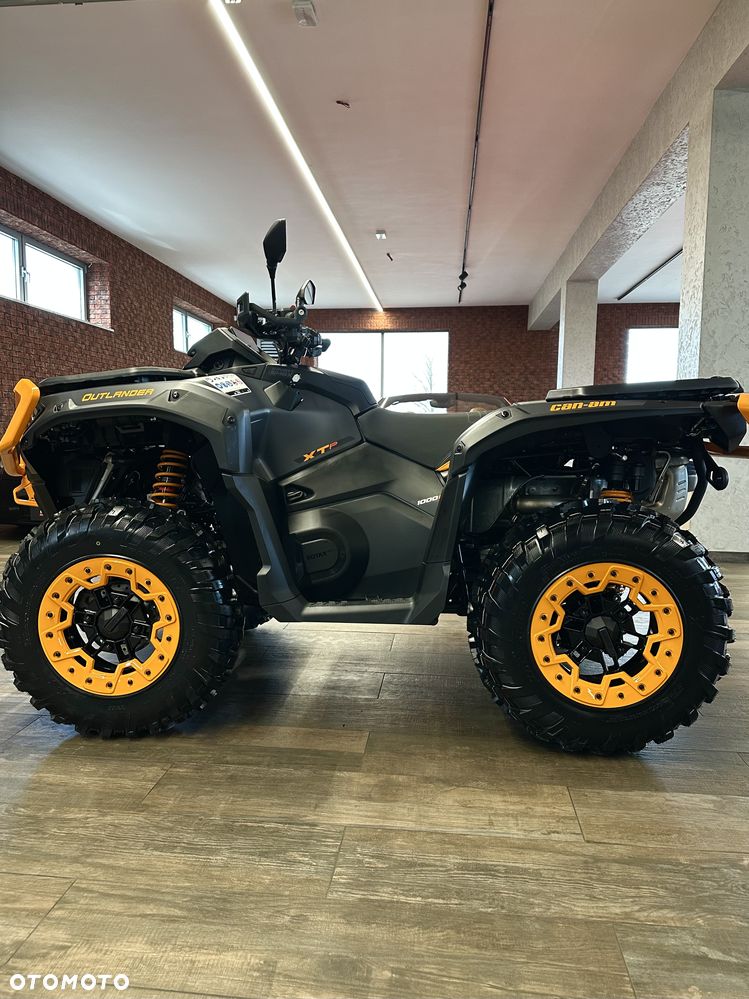 Can-Am Outlander - 2