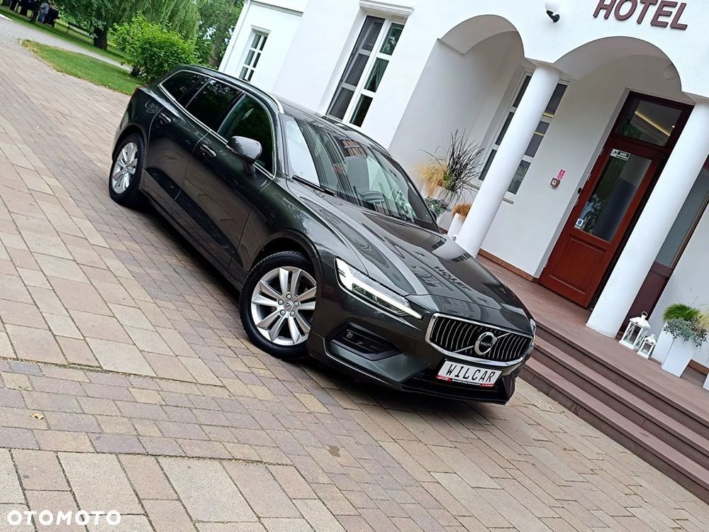 Volvo V60 D3 Momentum Core - 38
