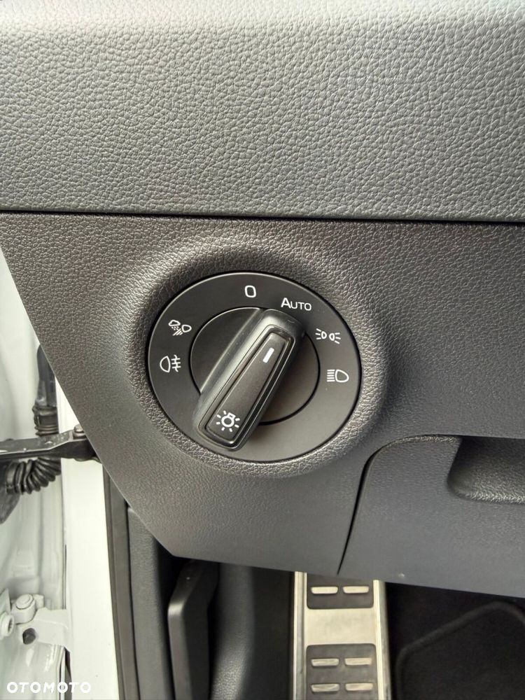 Skoda Karoq 1.5 TSI ACT Sportline DSG - 14