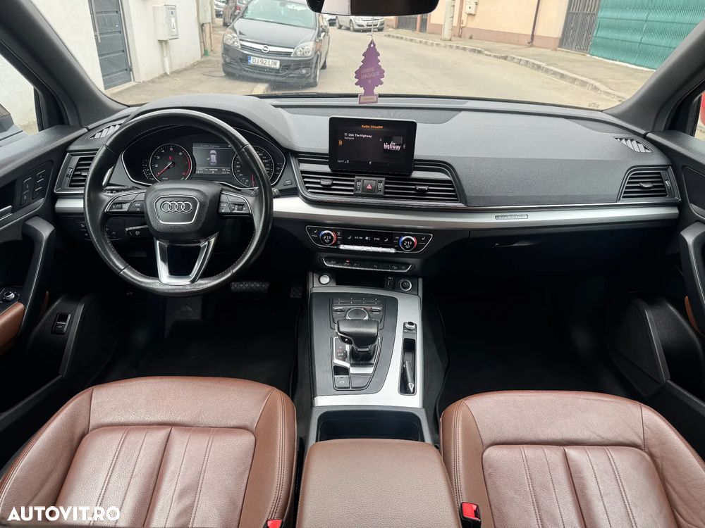 Audi Q5 2.0 45 TFSI S tronic quattro Design - 5
