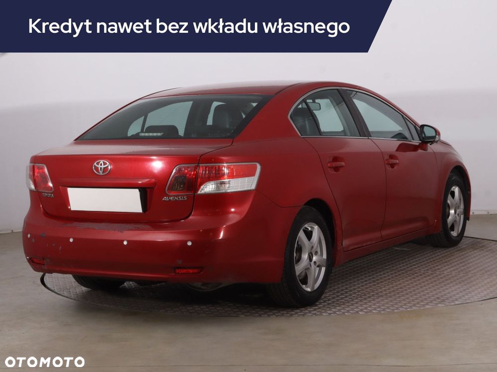 Toyota Avensis - 7