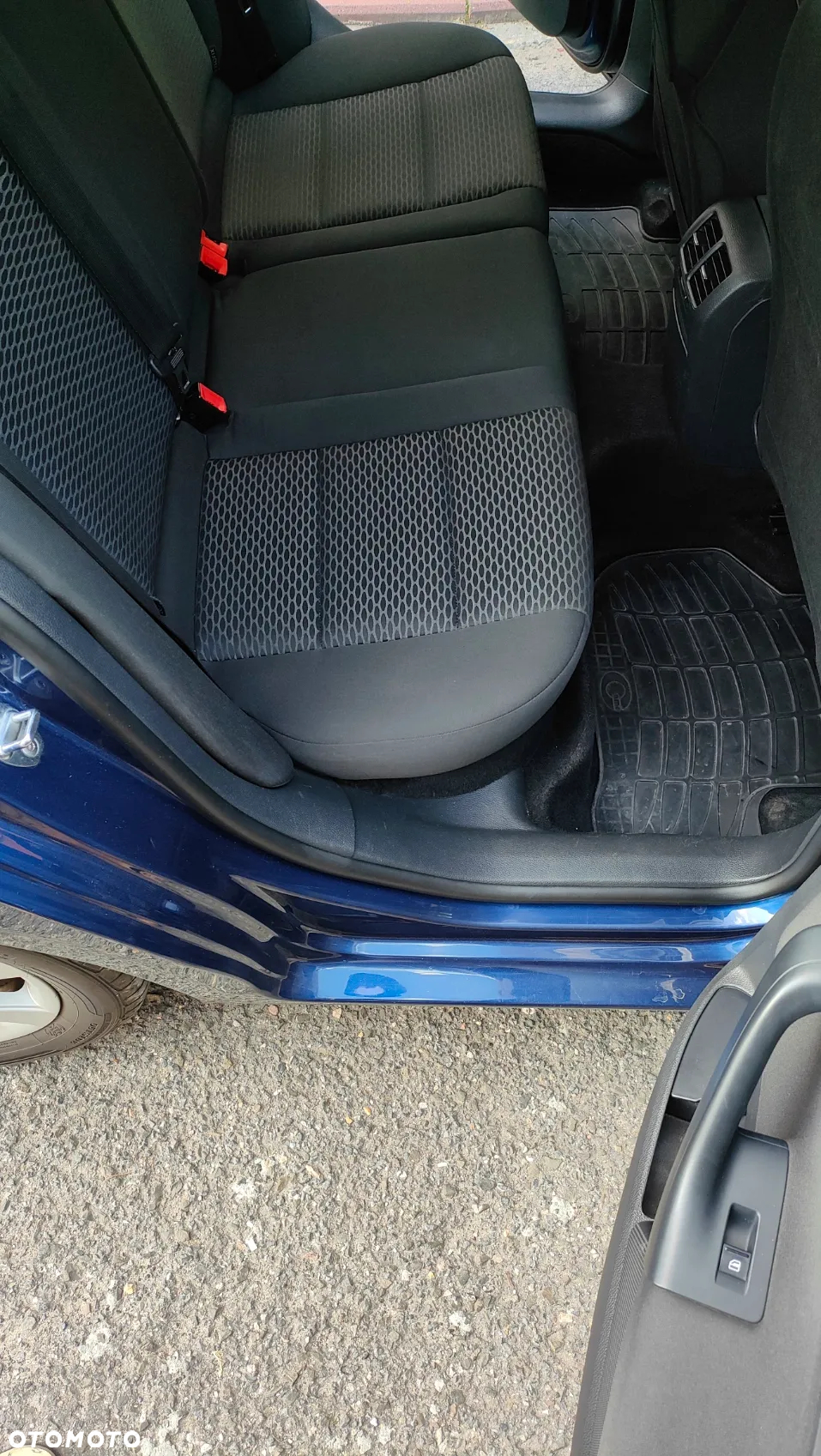 Volkswagen Golf VI 1.6 TDI BlueMot Trendline - 7