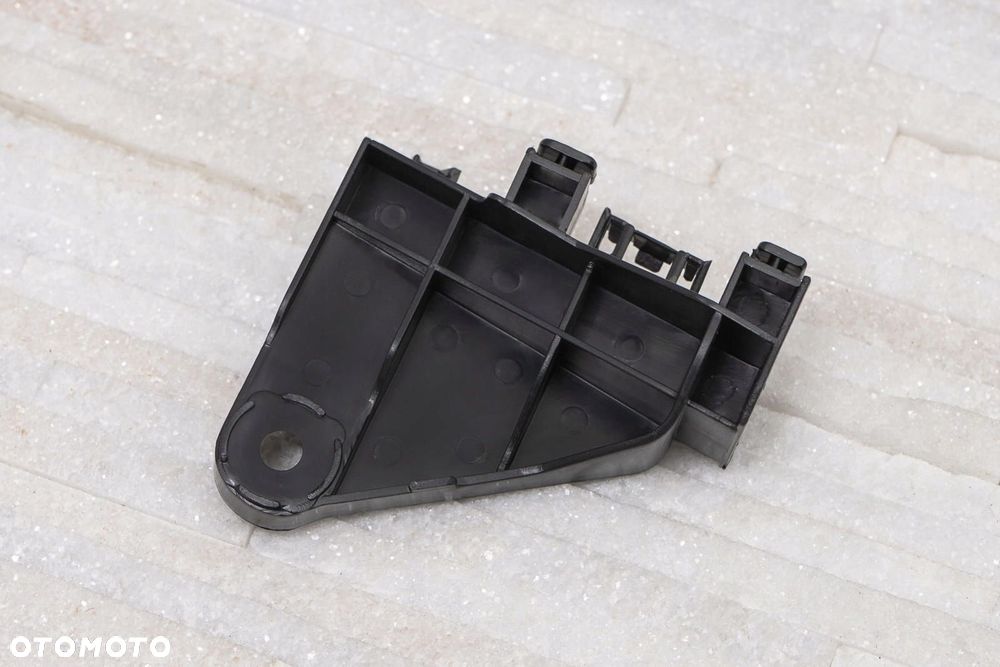 ślizg lewy tył toyota corolla xi e16 2013-19 sedan - 5