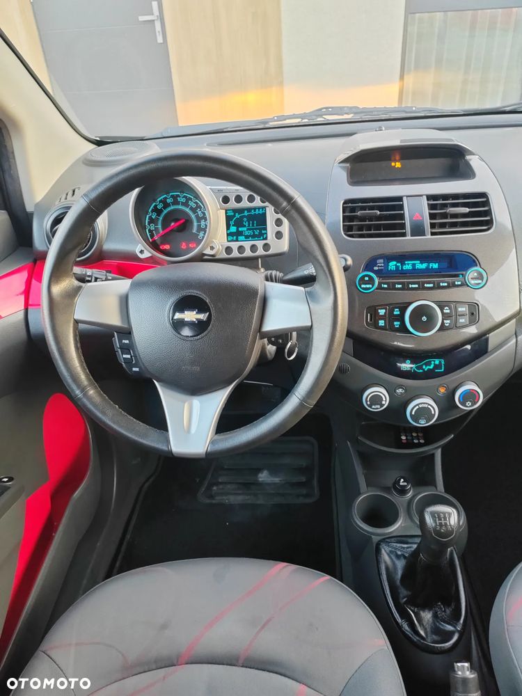 Chevrolet Spark 1.2 LT - 10