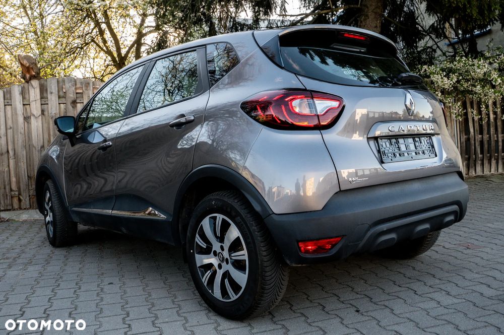 Renault Captur - 27