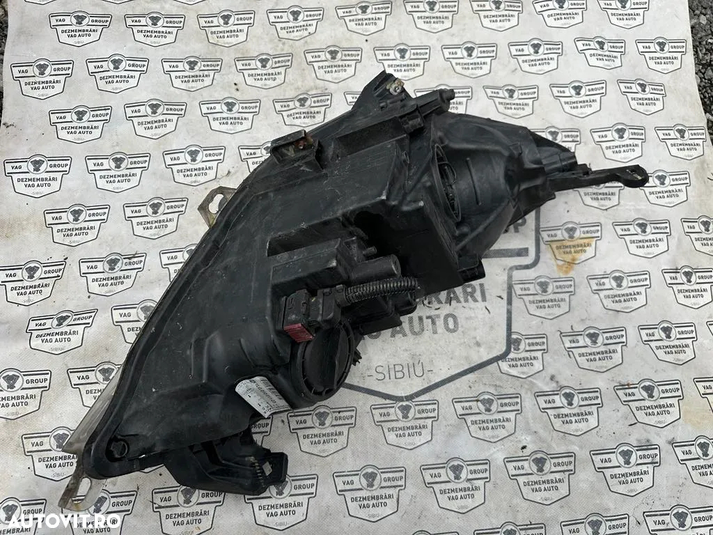 Far Stanga Fara Xenon Opel Astra J 2009 - 2015 Cod 13253656 1LG010011-03 - 2
