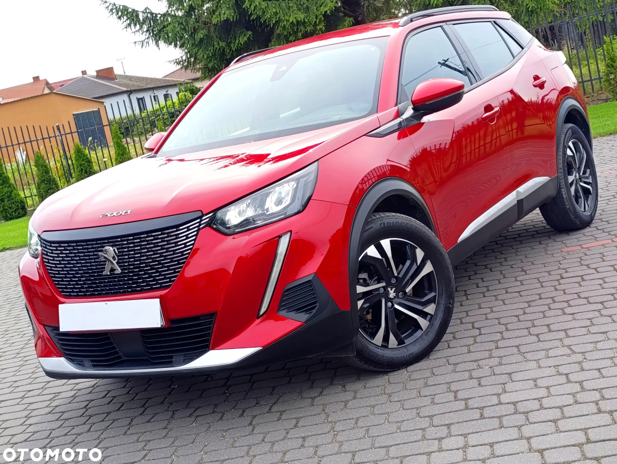 Peugeot 2008 BlueHDi 130 Allure S&S EAT8 - 6