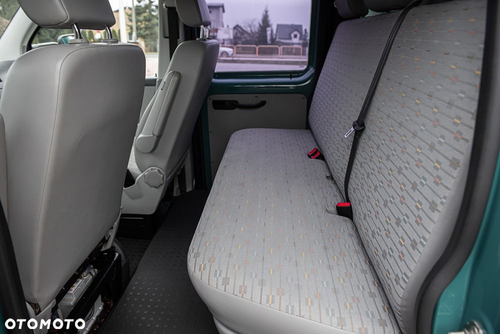 Volkswagen Transporter - 21