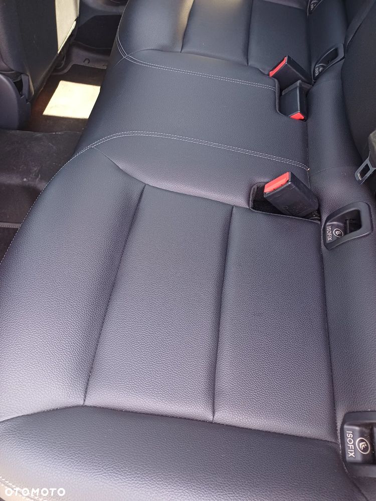 Mercedes-Benz GLA 250 7G-DCT Peak Edition - 20