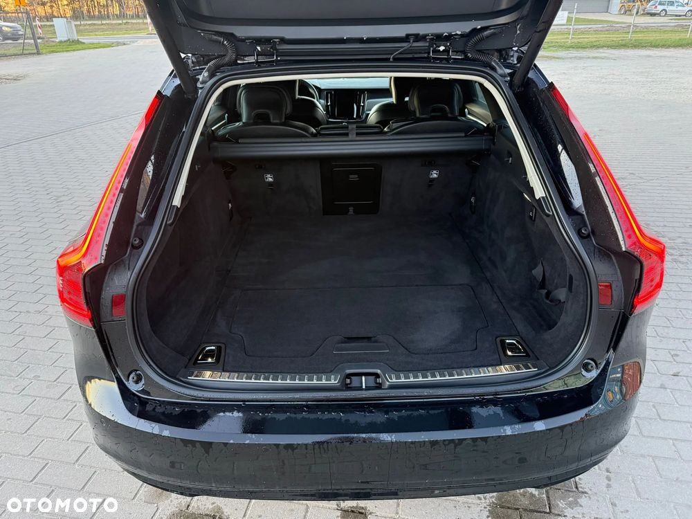 Volvo V90 - 13