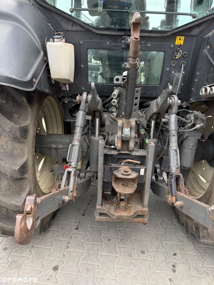 Valtra N 103   N 122 HITECH   CASE MAXXUM - 16