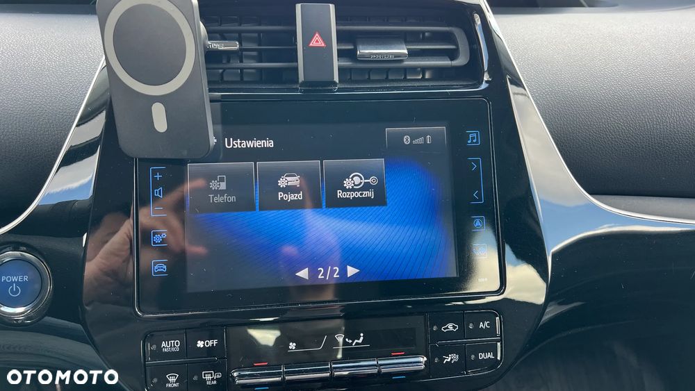 Toyota Prius Plug-in 1.8 Hybrid Prestige - 35