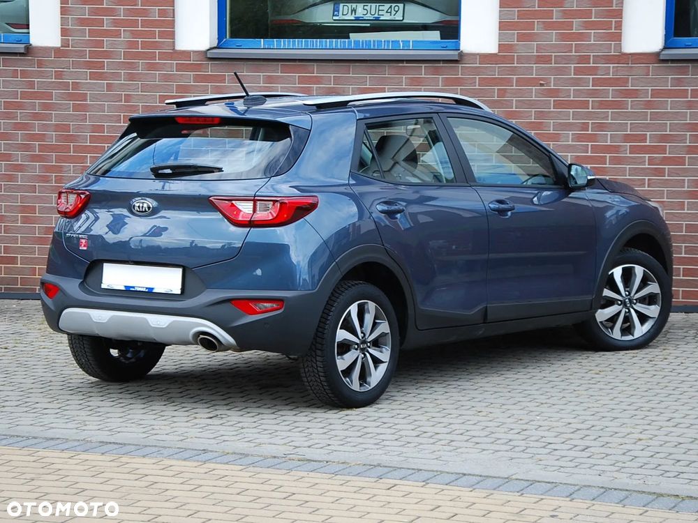 Kia Stonic 1.2 L - 23