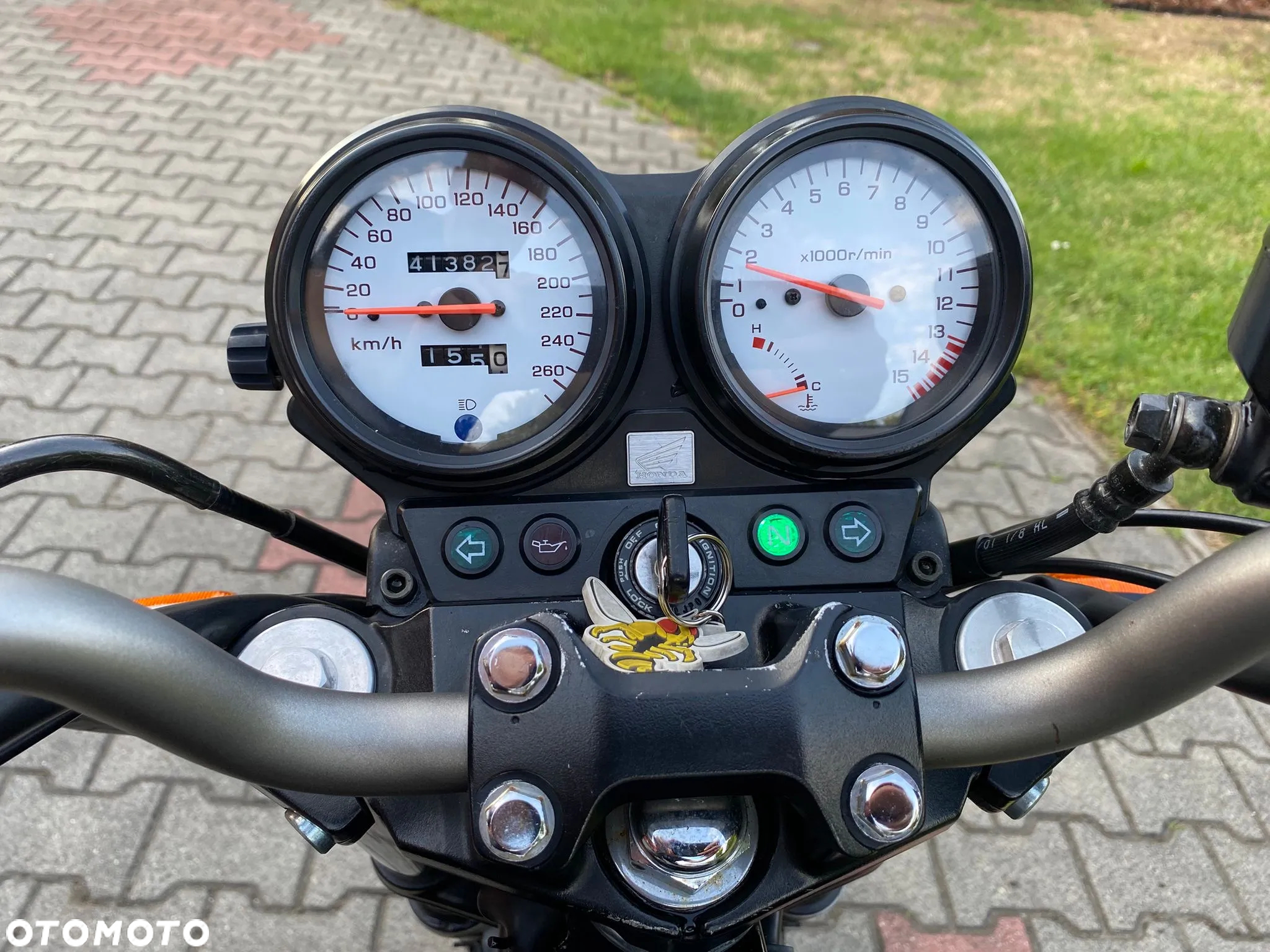 Honda Hornet - 4