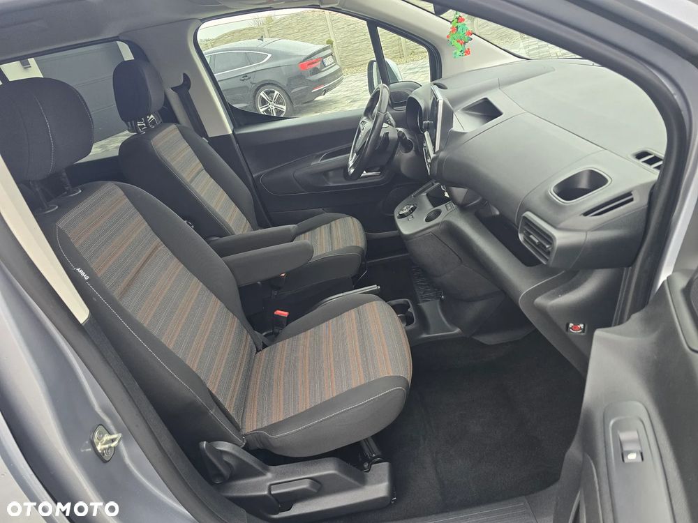 Opel Combo - 11
