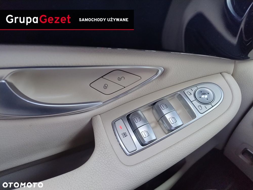 Mercedes-Benz GLC - 17