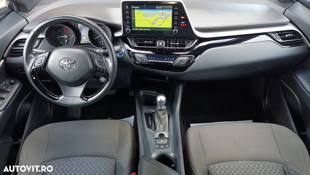 Toyota C-HR Business-Edition - 5