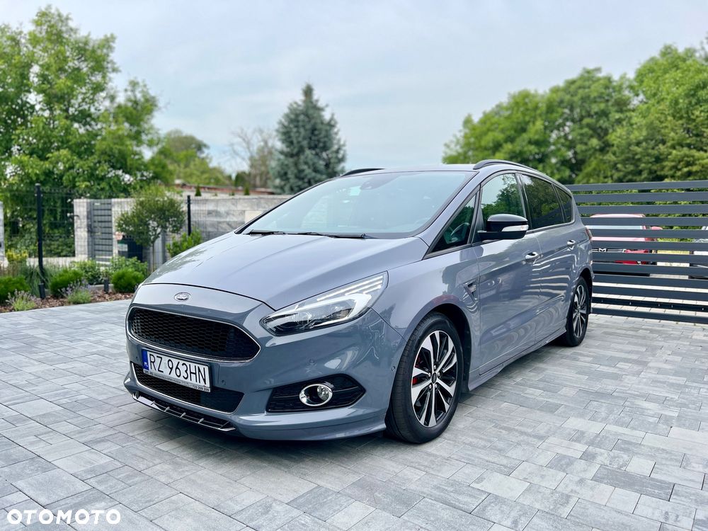 Ford S-Max 2.0 EcoBlue Twin-Turbo ST-Line