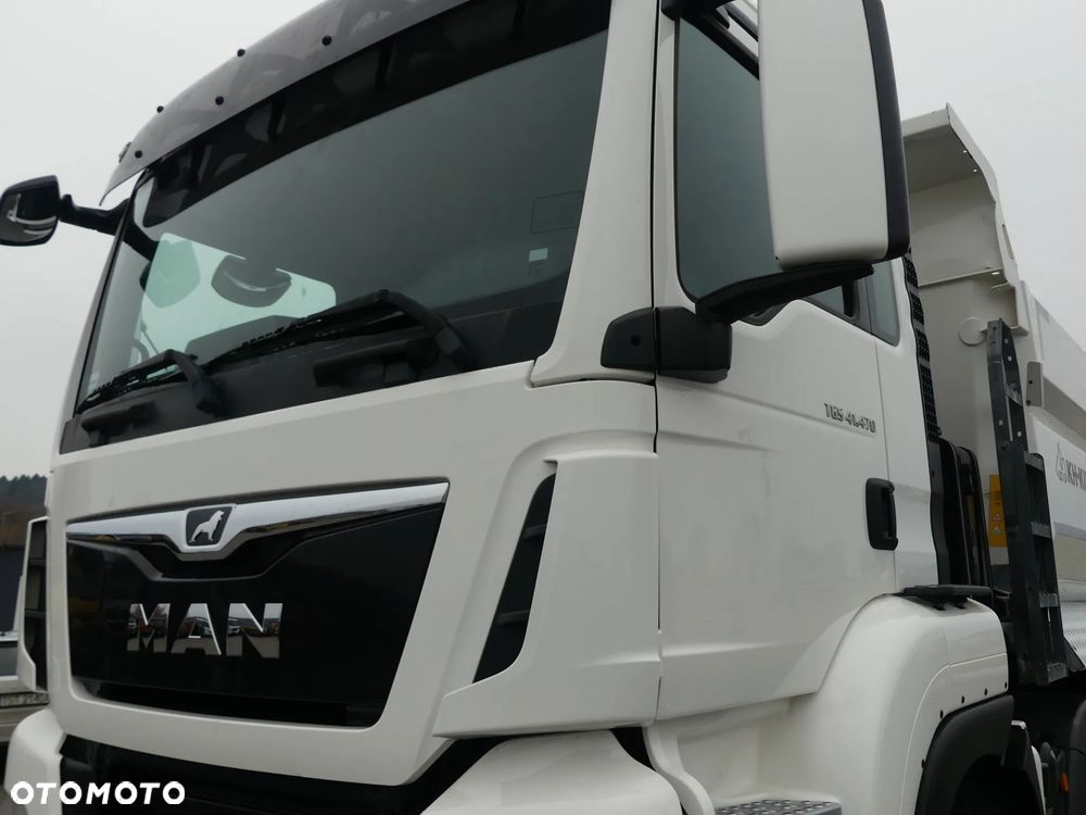 MAN TGS 41.470 / 8x8 / WYWROTKA KH-KIPPER / MANUAL / NISKI PRZEBIEG / - 13