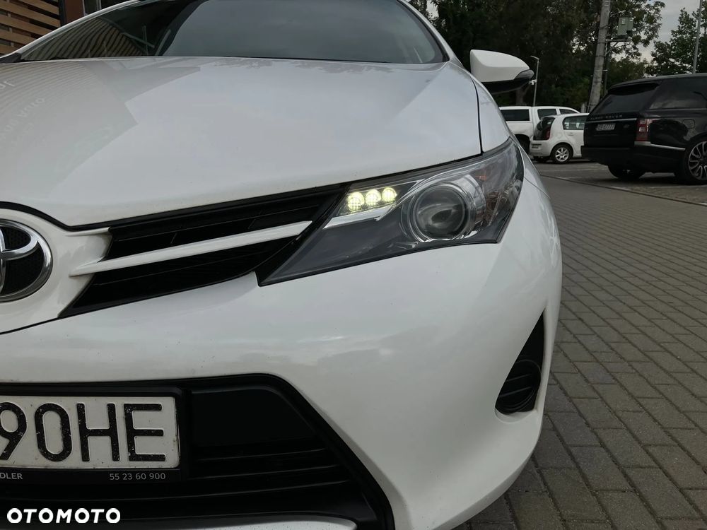 Toyota Auris 1.6 Active - 12