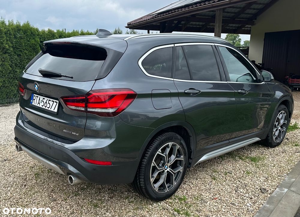 BMW X1 xDrive18d xLine - 3
