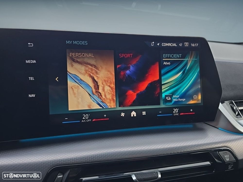 BMW iX2 eDrive20 Pack Desportivo M - 35