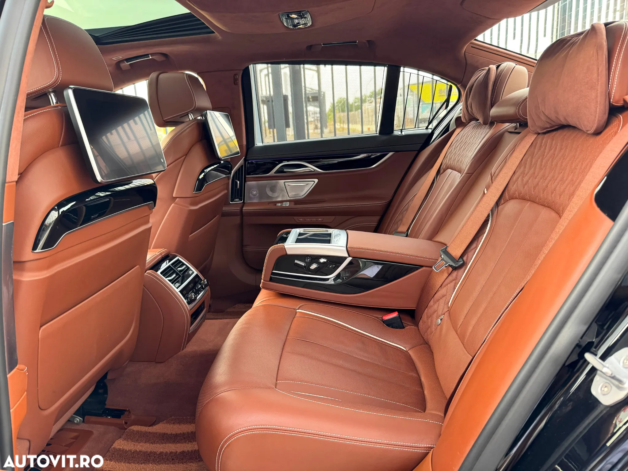 BMW Seria 7 730d xDrive - 14