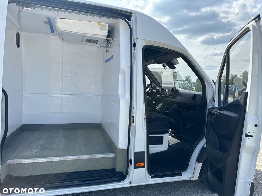 Mercedes-Benz Sprinter Max Chłodnia - 2