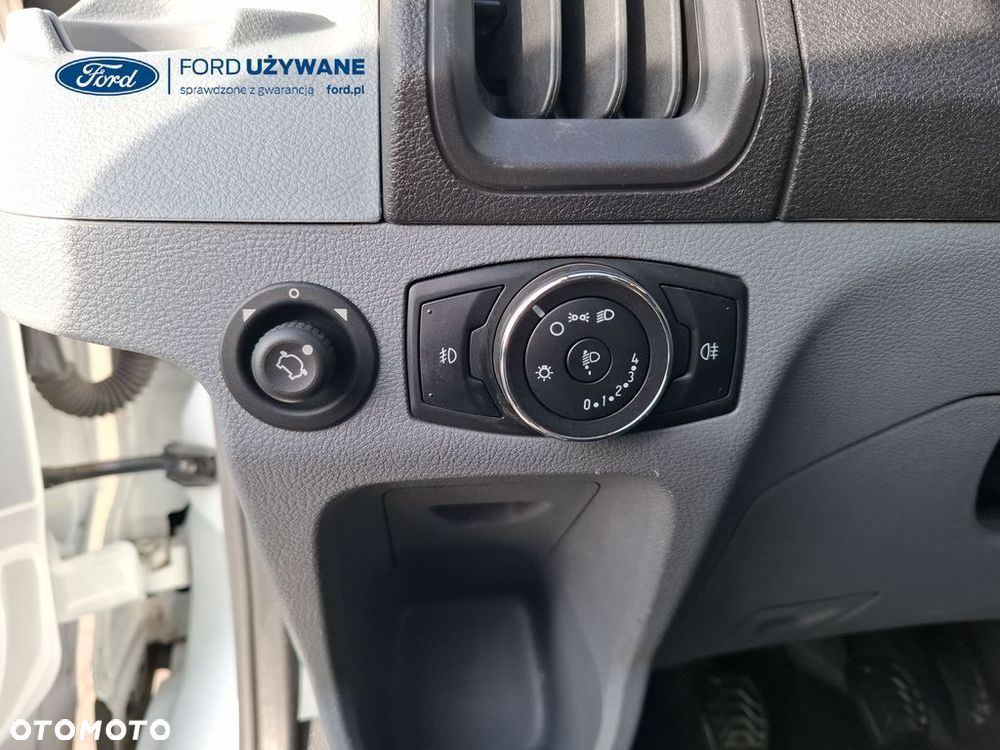 Ford Transit - 22