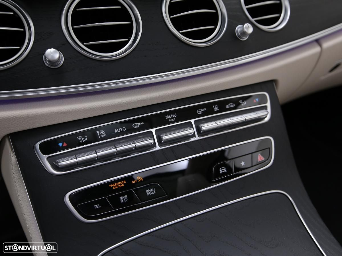 Mercedes-Benz E 300 de AMG Line 4Matic - 30