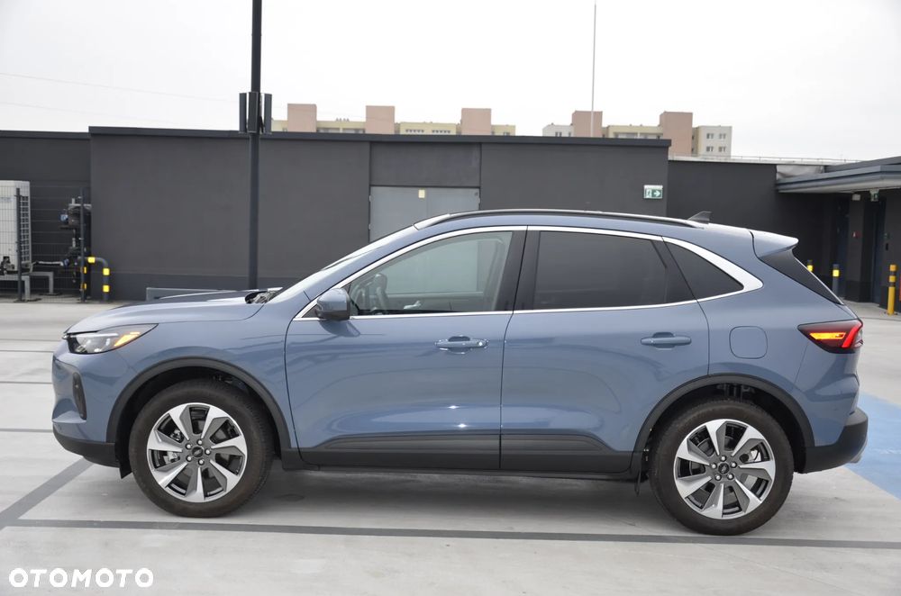 Ford Escape 2.0 EcoBoost AWD Titanium - 9