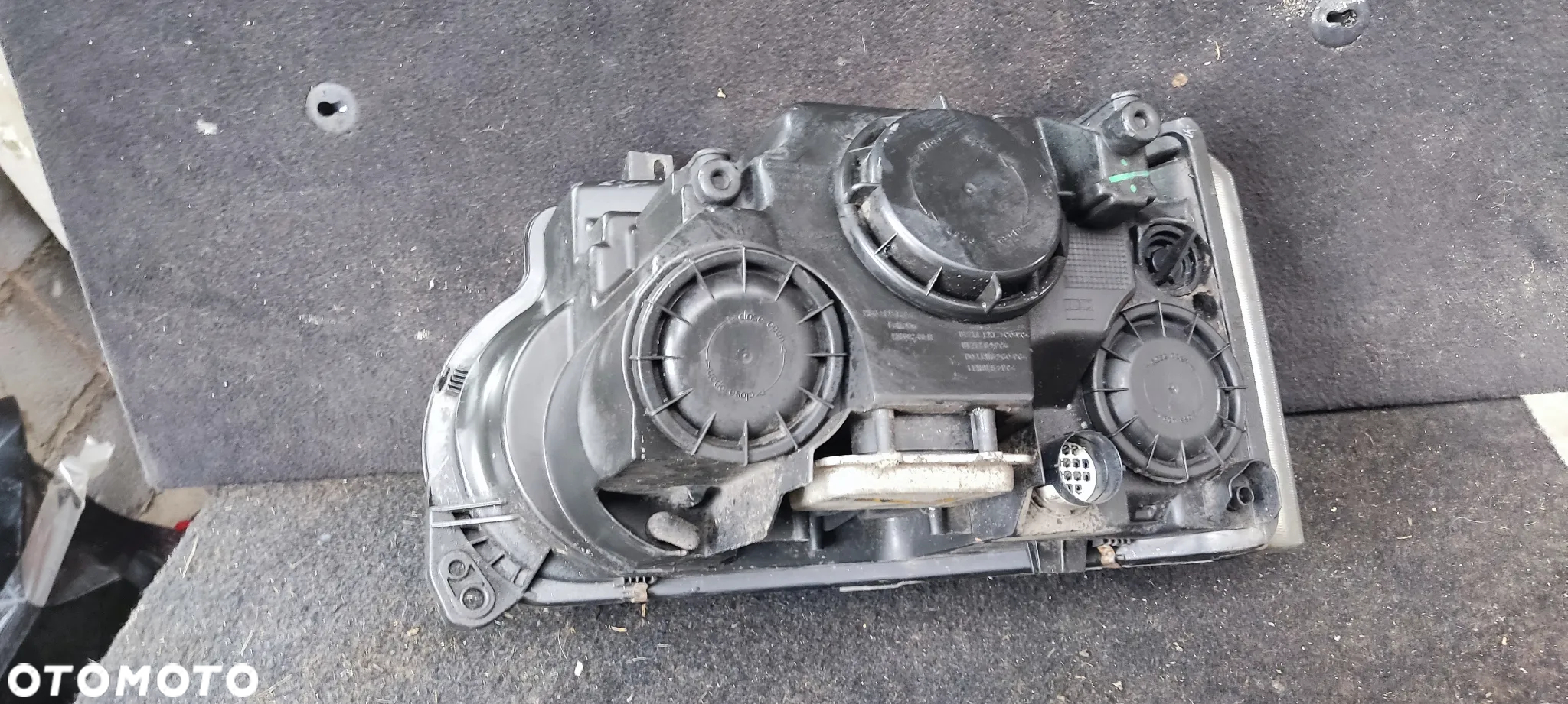 LAMPA PRZEDNIA PRAWA LAND ROVER VOUGE EU 1LL238035-02 XBC501322LPO - 5