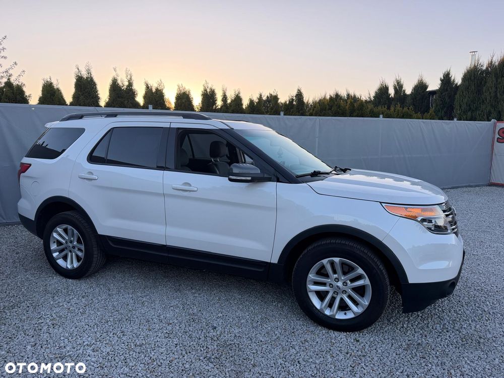 Ford Explorer - 13