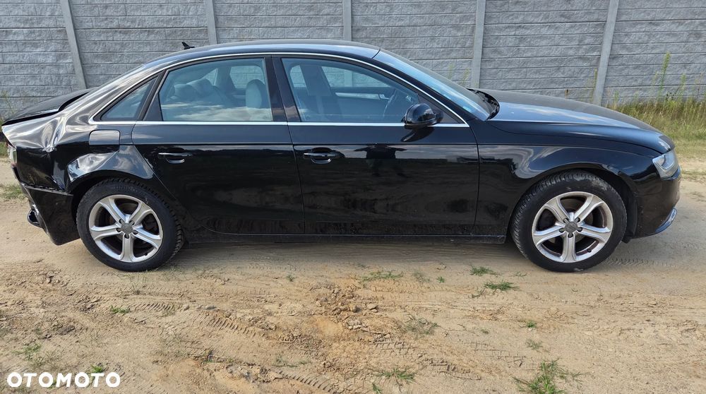 Audi A4 ver-2-0-tdi-dpf-multitronic-attraction - 12