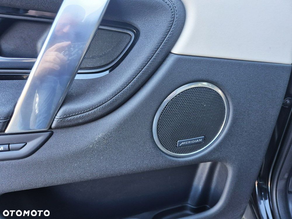 Land Rover Discovery Sport - 22