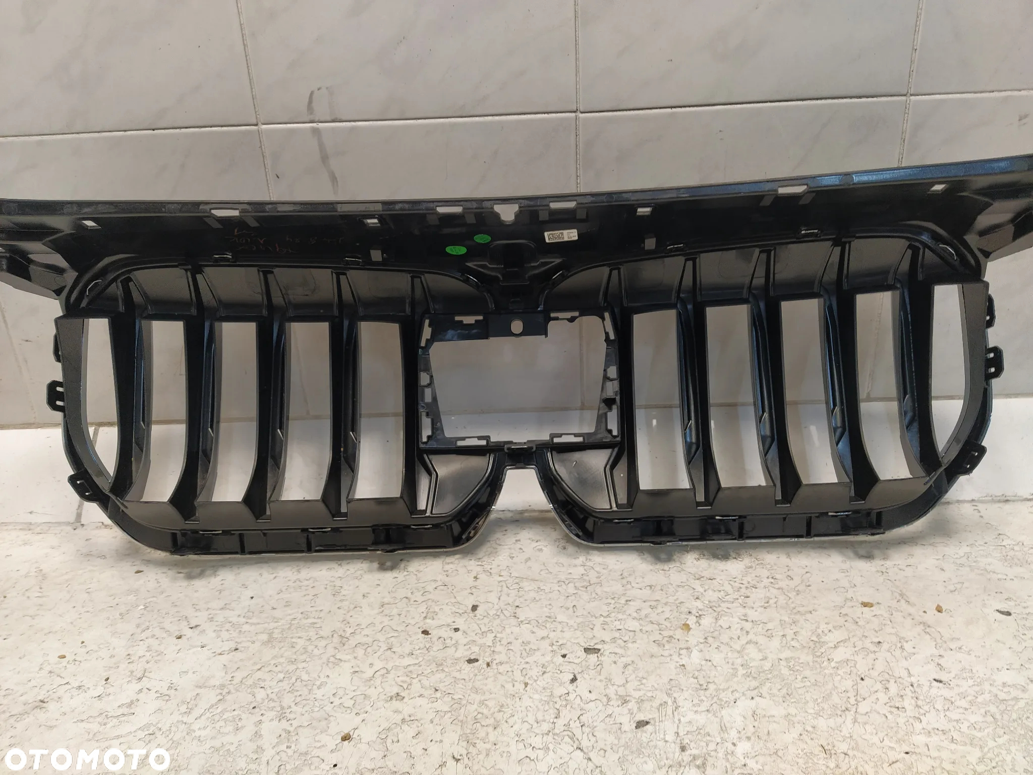 BMW X1 U11 GRILL ATRAPA CHŁODNICY KRATKA NERKA CHROM RAMKA CZARNY ŚRODEK NOWY ORYGINAŁ - 6