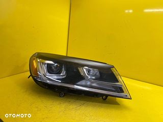 VW Touareg LIFT 2014- Reflektor Lampa R Xenon USA