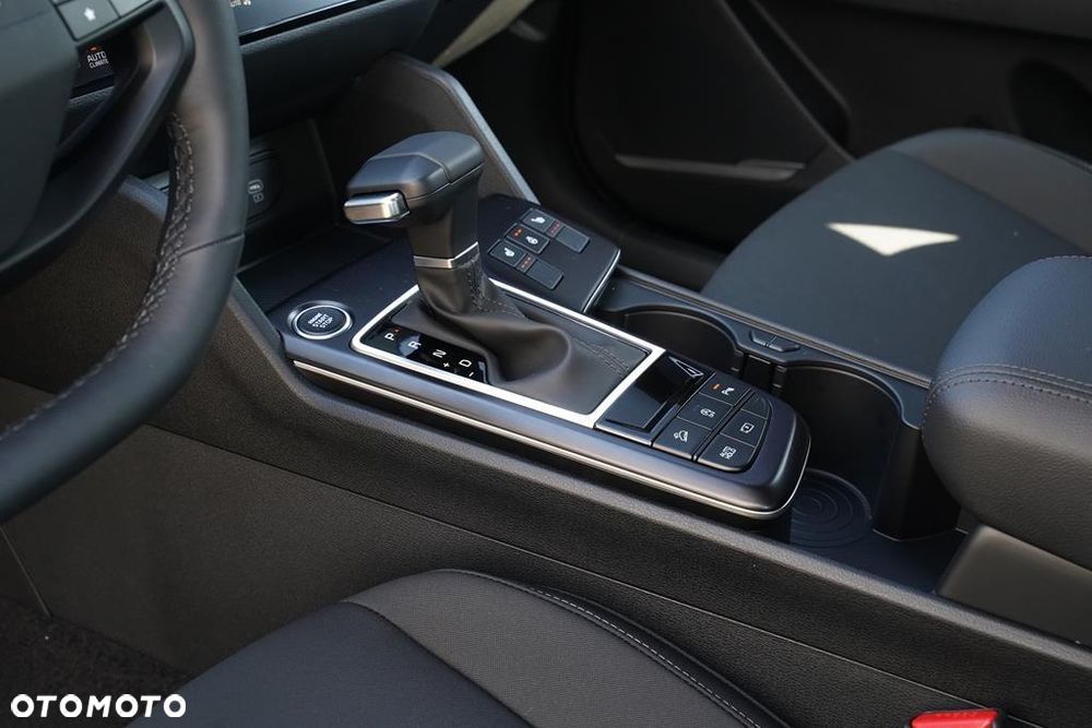 Kia Sportage 1.6 T-GDI M 2WD DCT - 23