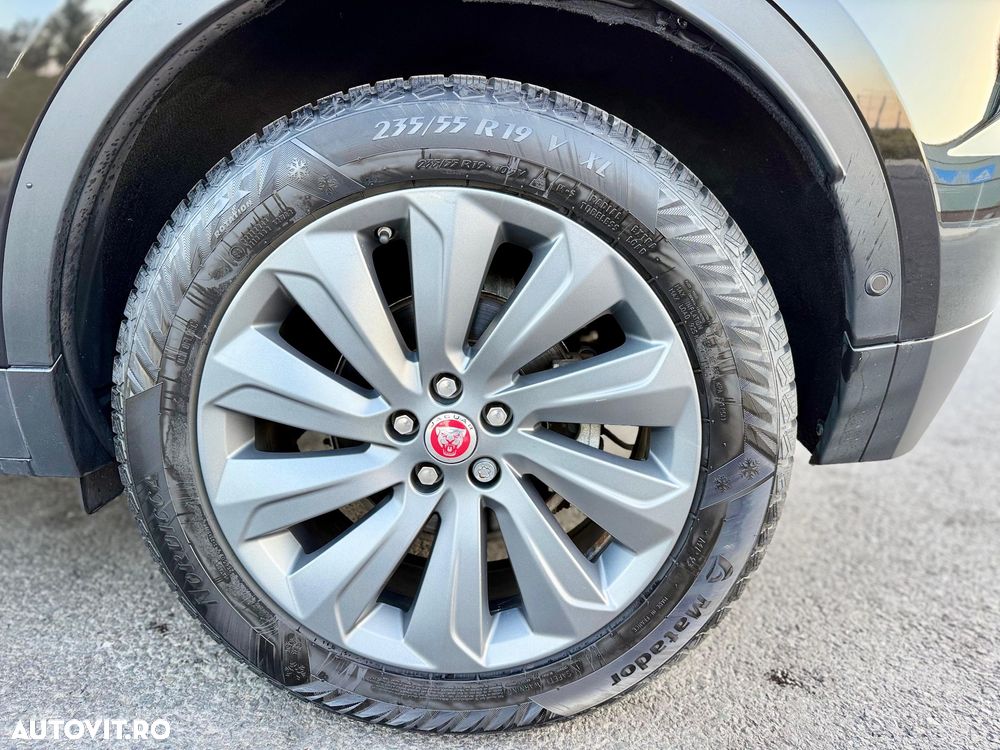 Jaguar E-Pace D180 AWD Aut. HSE - 32