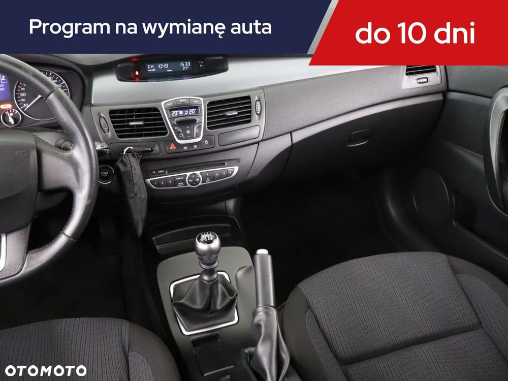 Renault Laguna - 10