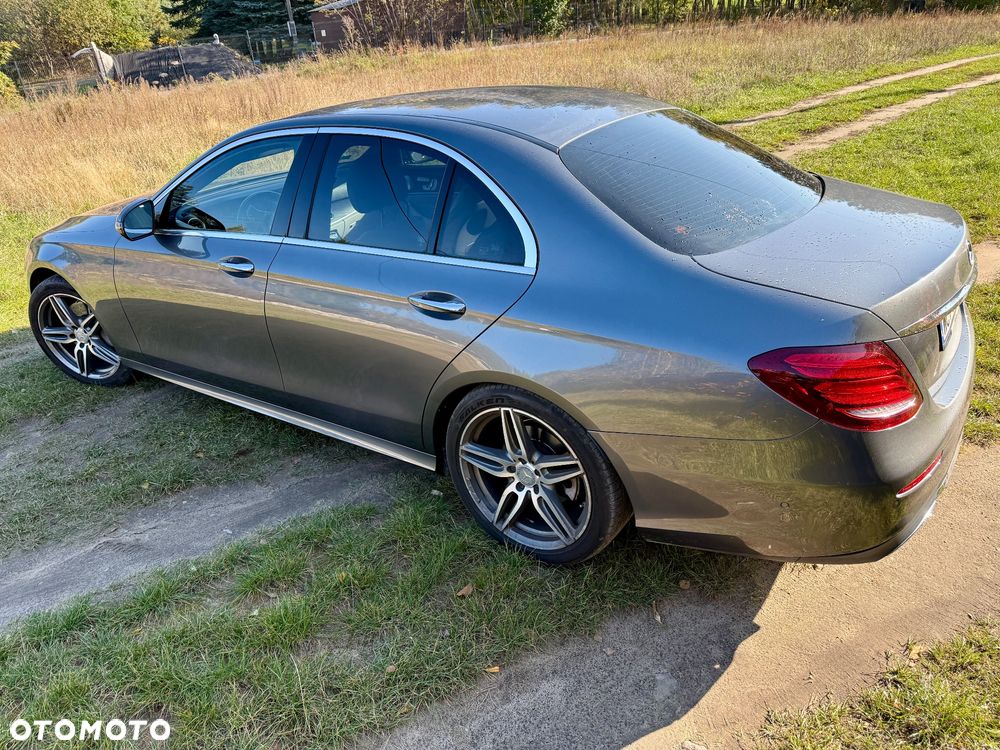 Mercedes-Benz Klasa E 220 d 9G-TRONIC - 7
